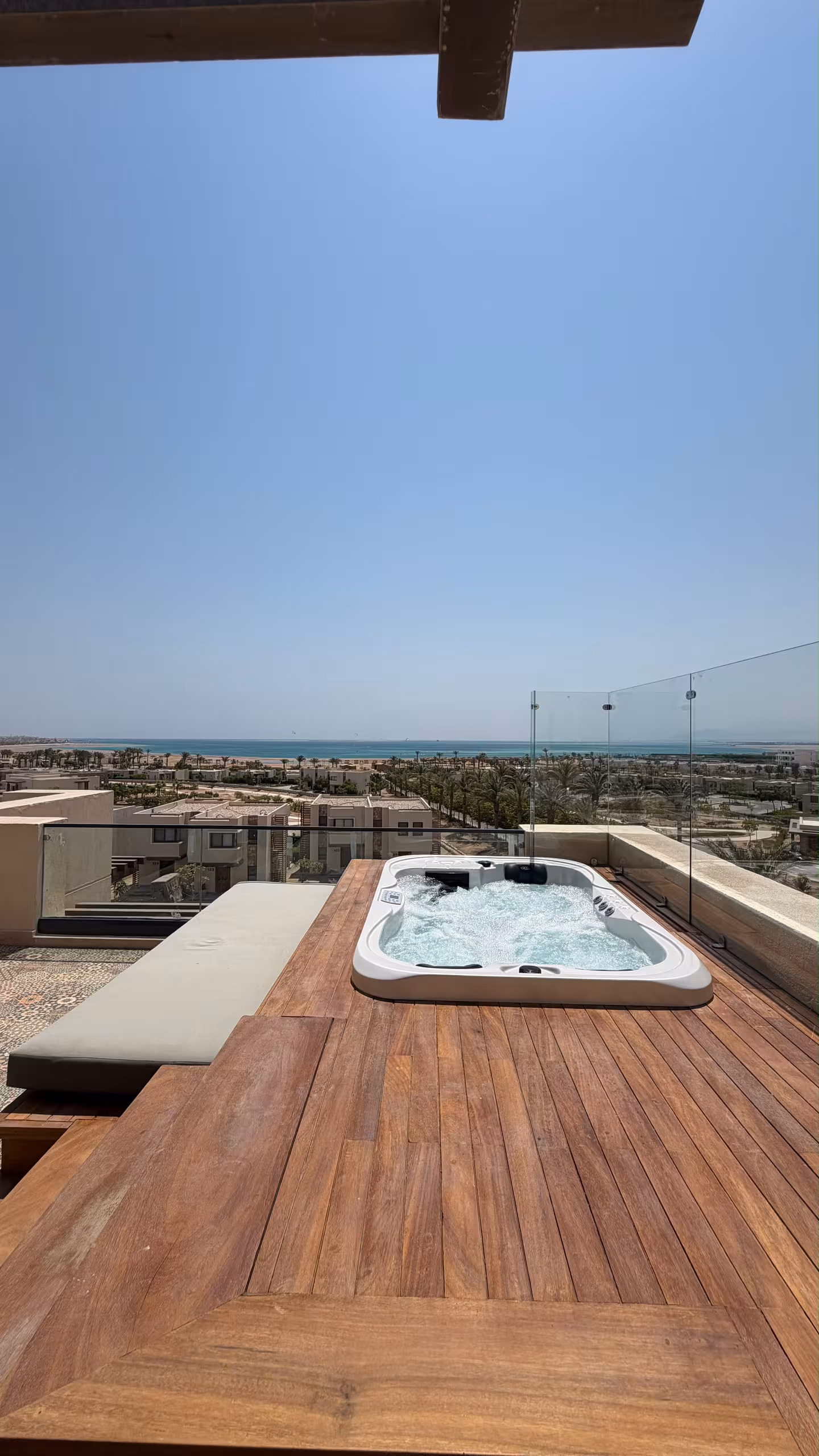 Luxury 1-BR Mesca with Private Jacuzzi